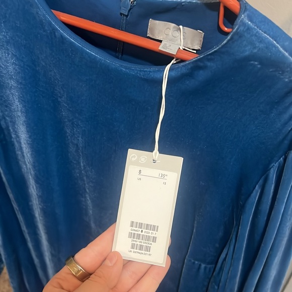 Cos velvet shift dress - Picture 3 of 3